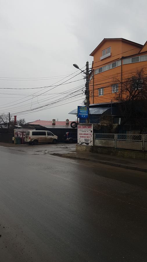 Hostel Ruxandra Фокшані Екстер'єр фото